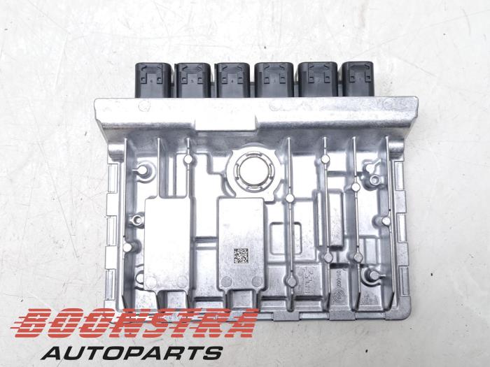 Used Engine management computer BMW 5 serie Touring (G61) 530e 2.0 TwinPower Turbo 16V Price € 907,44 Inclusive VAT offered by Boonstra Autoparts