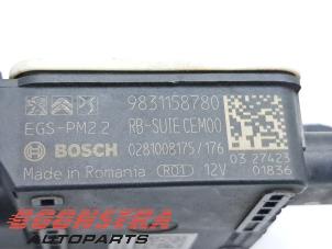 Lambda probe from a Opel Vivaro 2.0 Diesel 145 2024