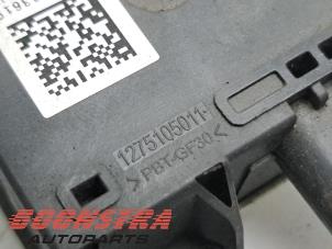 Lambda probe from a Opel Vivaro 2.0 Diesel 145 2024