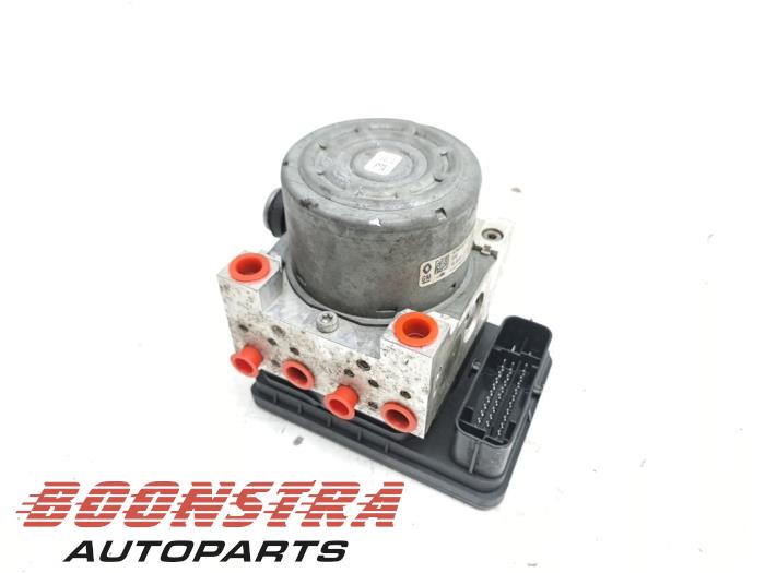 Used ABS pump Renault Trafic (1FL/2FL/3FL/4FL) 2.0 dCi 16V 145 Price € 154,95 Inclusive VAT offered by Boonstra Autoparts