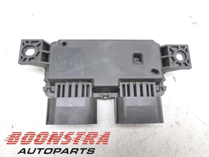 Usagé Module pompe carburant Mercedes GLE (V167) 400d 2.9 4-Matic Prix € 24,95 Règlement à la marge proposé par Boonstra Autoparts