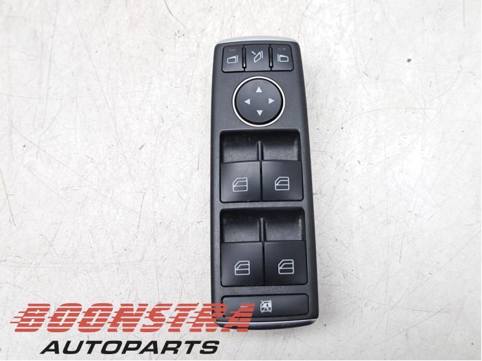 Usados Interruptor de ventanilla eléctrica Tesla Model S 75D Precio € 29,95 Norma de margen ofrecido por Boonstra Autoparts
