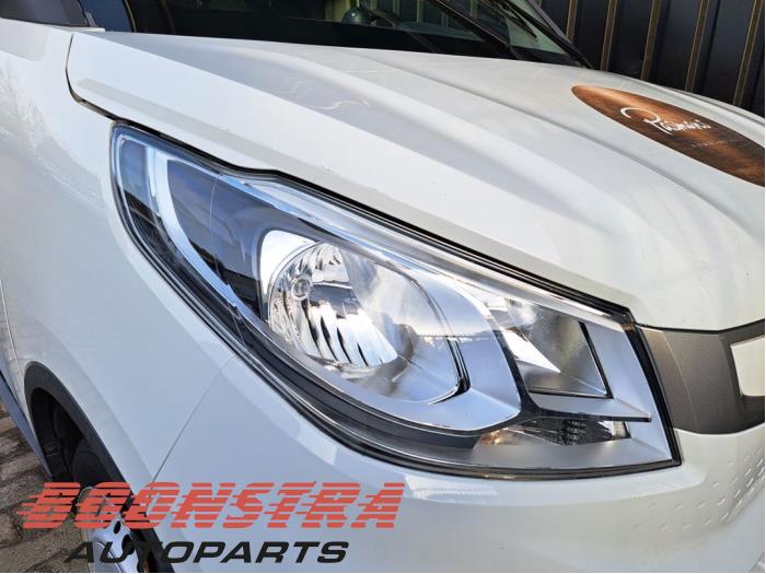 Używane Reflektor prawy Maxus eDeliver 3 Cena € 543,29 Z VAT oferowane przez Boonstra Autoparts