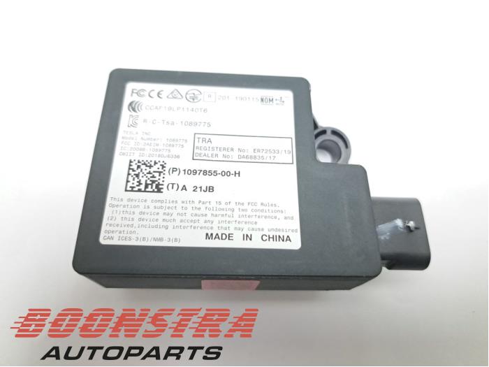 Begagnade Däcktrycksmodul Tesla Model 3 Standard RWD Plus, Long Range RWD Pris € 28,95 Marginaltabell erbjuds av Boonstra Autoparts