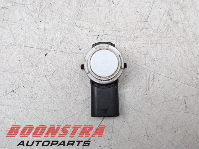Usados Sensor PDC Tesla Model 3 Long Range, Performance AWD Precio € 24,95 Norma de margen ofrecido por Boonstra Autoparts