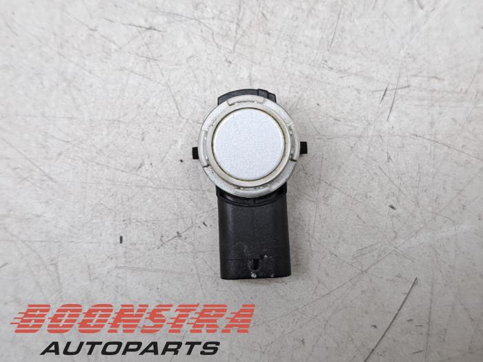 Usados Sensor PDC Tesla Model 3 Long Range, Performance AWD Precio € 24,95 Norma de margen ofrecido por Boonstra Autoparts