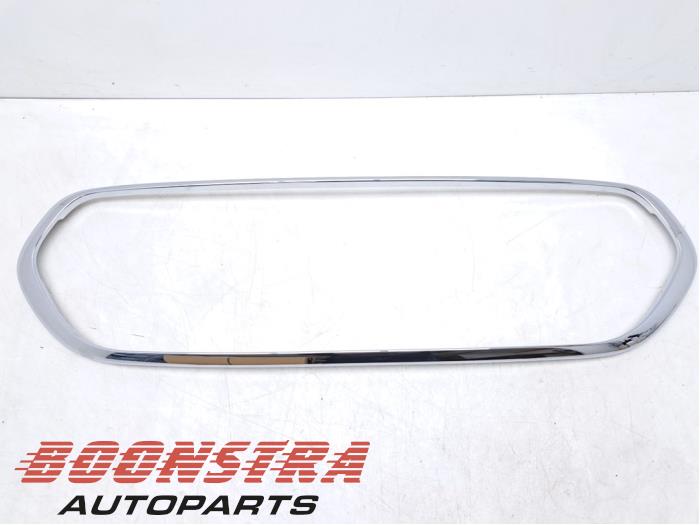 Nya Dekorstripe Mini Clubman (F54) 1.5 Cooper 12V ALL4 Pris € 85,00 Inklusive moms erbjuds av Boonstra Autoparts