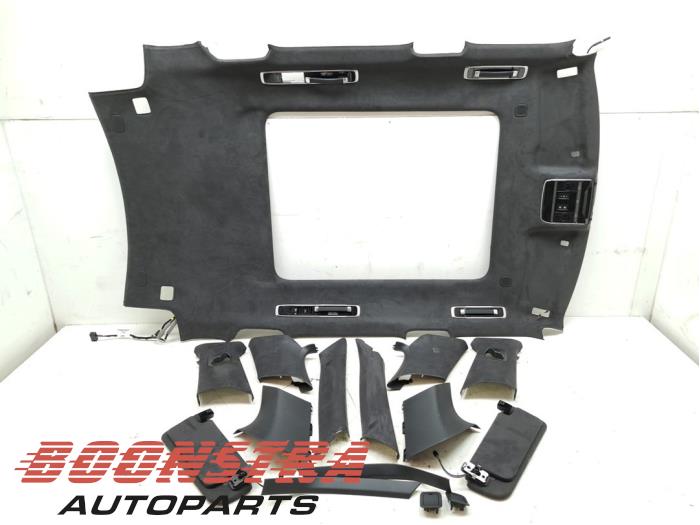 Używane Podsufitka Landrover Range Rover Sport (L1) 3.0 P510e Cena € 1.795,00 Procedura marży oferowane przez Boonstra Autoparts