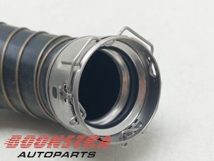 Intercooler Rohr van een BMW 4 serie (G23) 420i 2.0 TwinPower Turbo 16V 2022