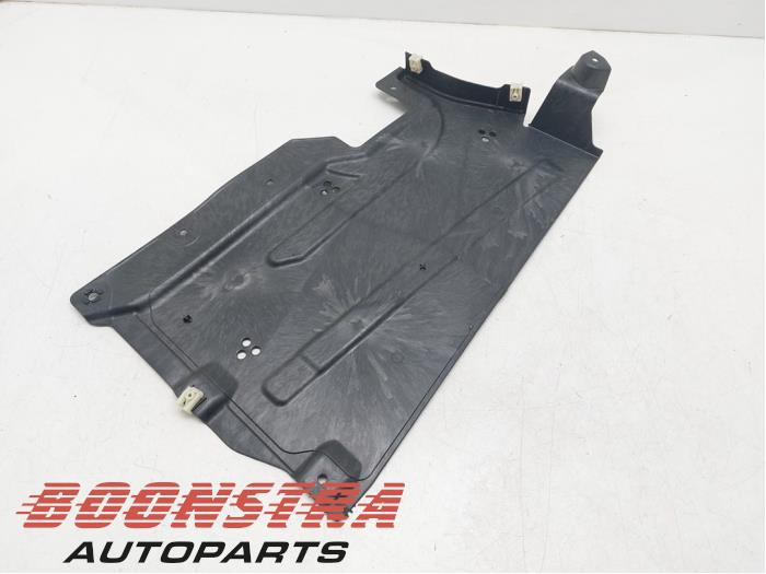 Begagnade Hasplåt BMW 4 serie (G23) 420i 2.0 TwinPower Turbo 16V Pris € 24,94 Inklusive moms erbjuds av Boonstra Autoparts