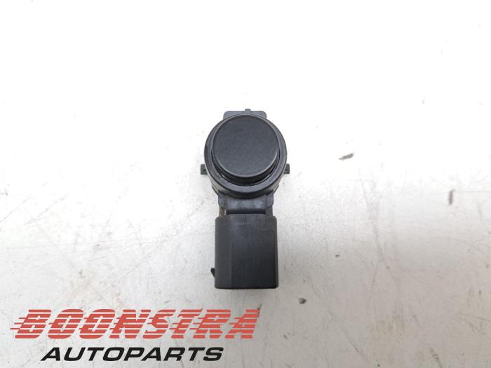 Usados Sensor PDC Opel Vivaro 2.0 Diesel 145 Precio € 24,95 IVA incluido ofrecido por Boonstra Autoparts