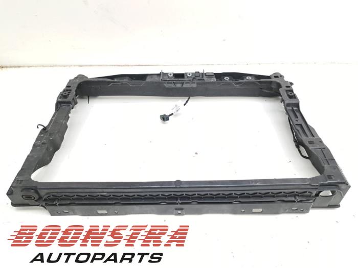 Używane Panel przedni Volkswagen Passat Variant (3G5) 1.4 GTE 16V Cena € 99,95 Procedura marży oferowane przez Boonstra Autoparts