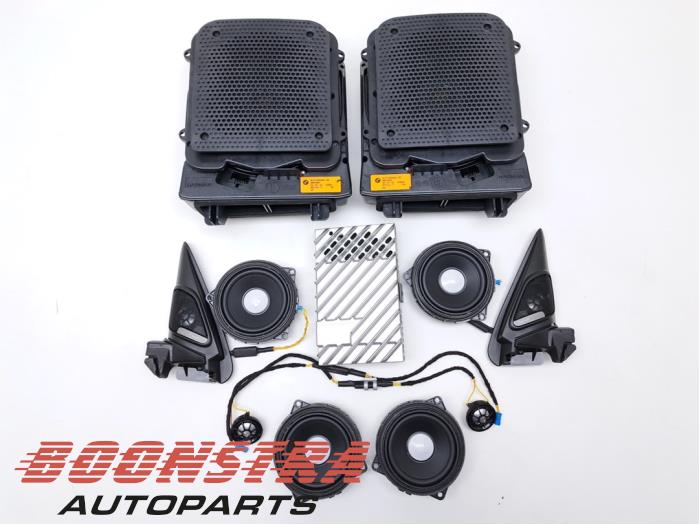 Gebrauchte Audio-Set Mini Countryman (F60) 2.0 16V John Cooper Works ALL4 Preis € 840,95 Mit Mehrwertsteuer angeboten von Boonstra Autoparts