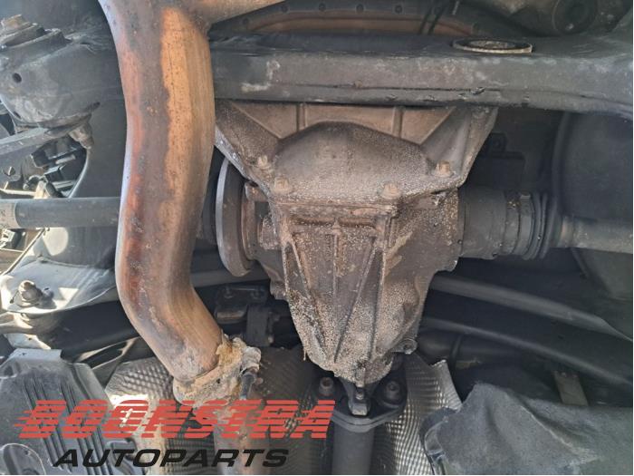 Gebrauchte Differential hinten Mercedes C (W205) C-180 1.6 16V Preis € 399,00 Margenregelung angeboten von Boonstra Autoparts