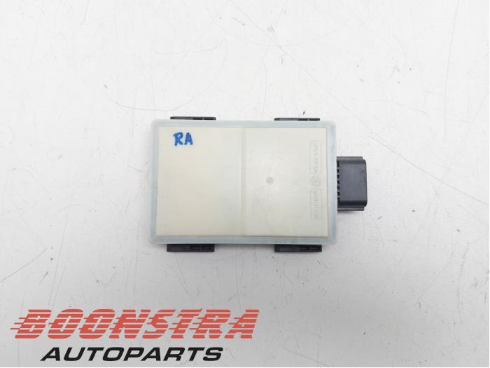 Begagnade Radarsensor Landrover Range Rover Sport (L1) 3.0 P510e Pris € 349,00 Marginaltabell erbjuds av Boonstra Autoparts