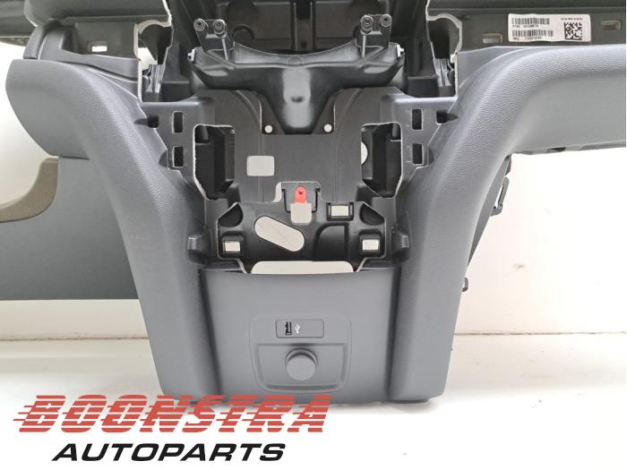 Panel z MINI Countryman (F60) 2.0 16V John Cooper Works ALL4 2022
