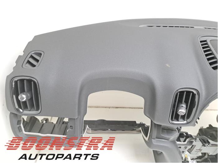 Panel z MINI Countryman (F60) 2.0 16V John Cooper Works ALL4 2022