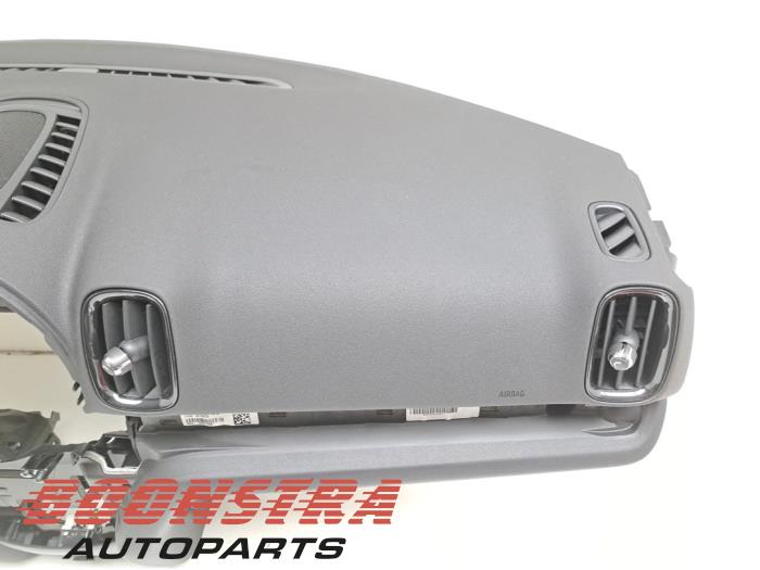 Panel z MINI Countryman (F60) 2.0 16V John Cooper Works ALL4 2022