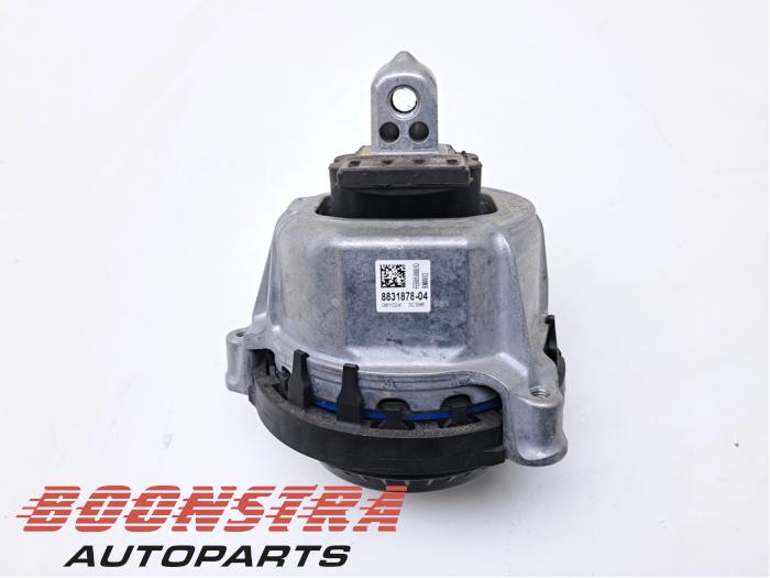 Usagé Support moteur BMW 5 serie Touring (G61) 530e 2.0 TwinPower Turbo 16V Prix € 112,47 Prix TTC proposé par Boonstra Autoparts