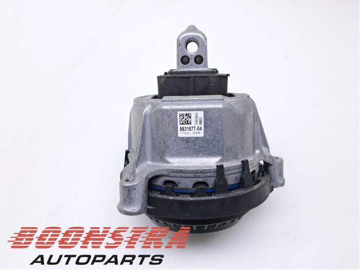 Usagé Support moteur BMW 5 serie Touring (G61) 530e 2.0 TwinPower Turbo 16V Prix € 112,47 Prix TTC proposé par Boonstra Autoparts