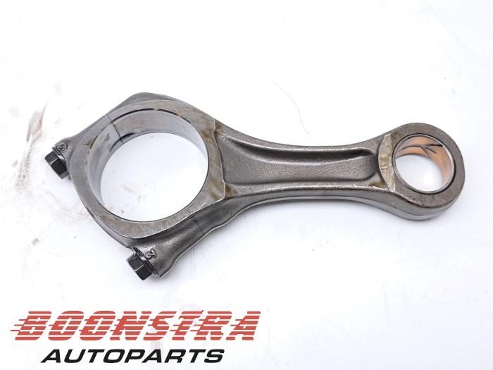 Używane Korbowód Fiat Ducato (250) 2.3 D 130 Multijet Cena € 79,95 Procedura marży oferowane przez Boonstra Autoparts