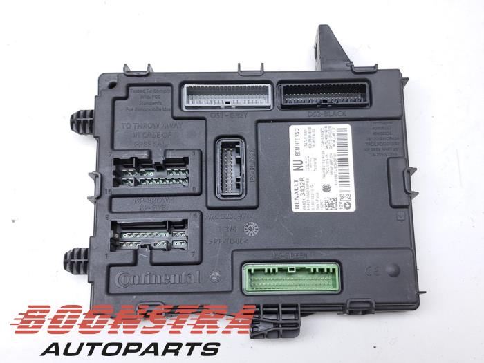 Used Body control computer Renault Kadjar (RFEH) 1.2 Energy TCE 130 Price € 29,95 Margin scheme offered by Boonstra Autoparts