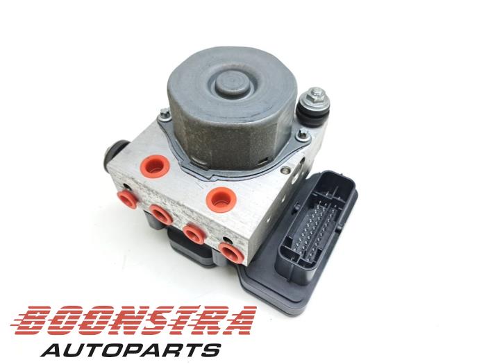 Begagnade ABS-pump Renault Captur I (2R) 0.9 Energy TCE 12V Pris € 44,95 Marginaltabell erbjuds av Boonstra Autoparts
