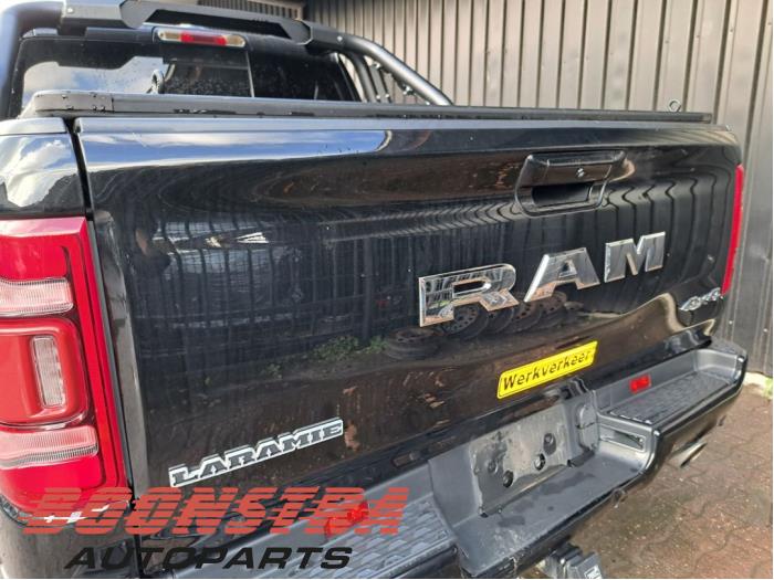 Usagé Hayon Dodge 1500 Crew Cab (DS) 5.7 Hemi V8 4x4 Prix € 785,29 Prix TTC proposé par Boonstra Autoparts