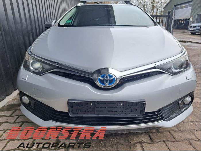 Używane Przód kompletny Toyota Auris Touring Sports (E18) 1.8 16V Hybrid Cena € 2.795,00 Procedura marży oferowane przez Boonstra Autoparts
