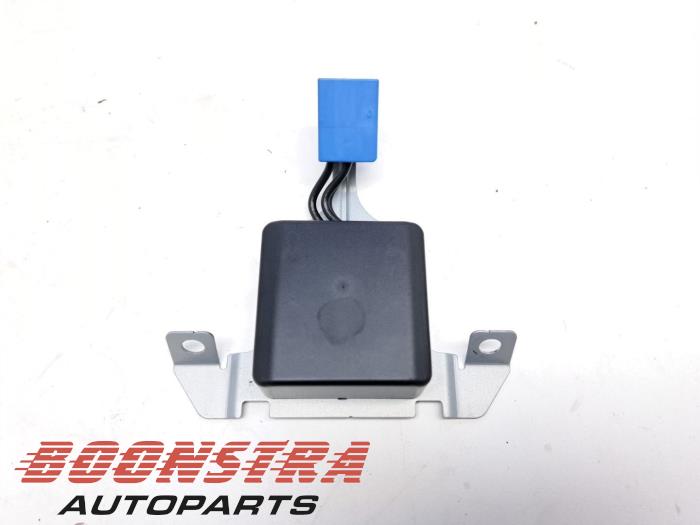 Używane Antena Mazda 3 Sport (BP) 2.0 SkyActiv-X M Hybrid 16V Cena € 63,95 Procedura marży oferowane przez Boonstra Autoparts
