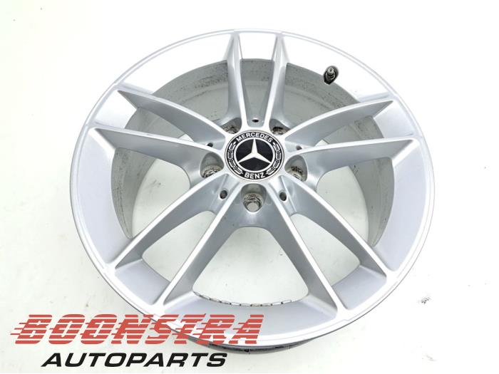 Używane Obrecz Mercedes A (177.0) 1.3 A-180 Turbo 16V Cena € 74,95 Procedura marży oferowane przez Boonstra Autoparts