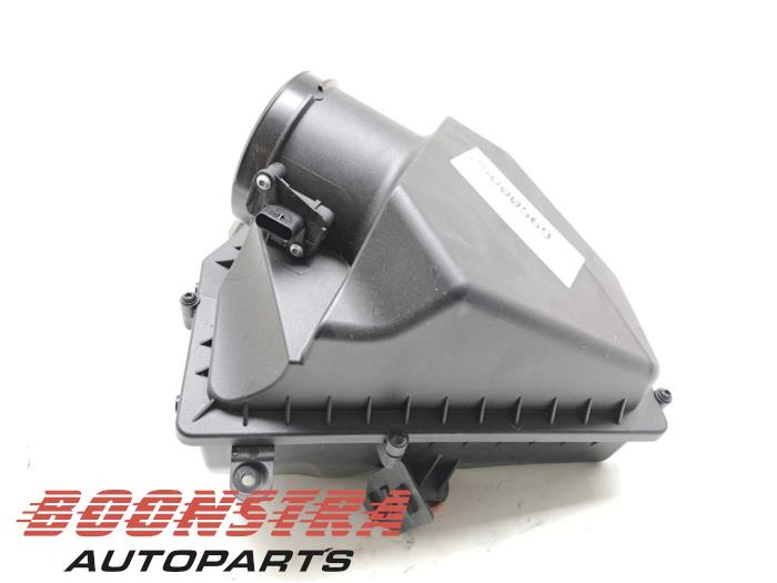 Begagnade Luftfilterhus BMW X5 (G05) xDrive50e 3.0 24V Pris € 149,96 Inklusive moms erbjuds av Boonstra Autoparts