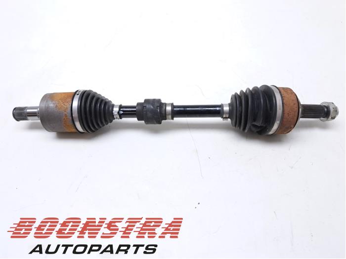 Gebrauchte Antriebswelle links vorne Honda Civic (FL) 2.0 e:HEV Preis € 264,95 Margenregelung angeboten von Boonstra Autoparts