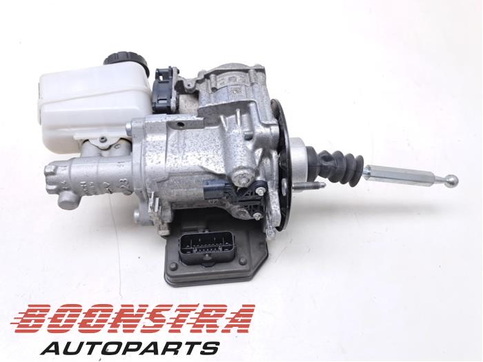 Usados Servofreno Volkswagen Passat Variant (3G5) 1.4 GTE 16V Precio € 224,95 Norma de margen ofrecido por Boonstra Autoparts