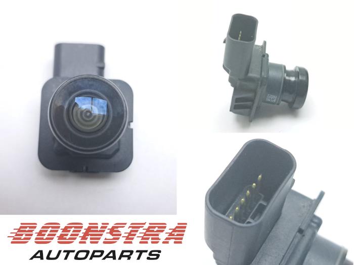 Begagnade Backkamera Ford Kuga II (DM2) 1.5 EcoBoost 16V 150 Pris € 99,95 Marginaltabell erbjuds av Boonstra Autoparts