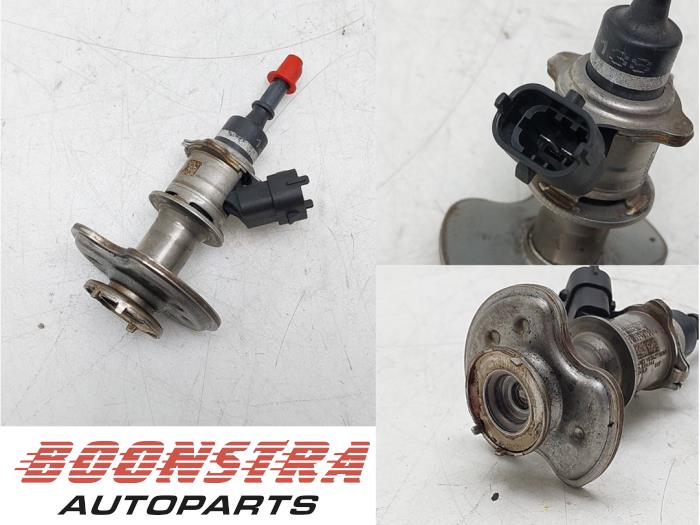 Usados Inyector Adblue Volkswagen Transporter T6 2.0 TDI 150 Precio € 84,64 IVA incluido ofrecido por Boonstra Autoparts