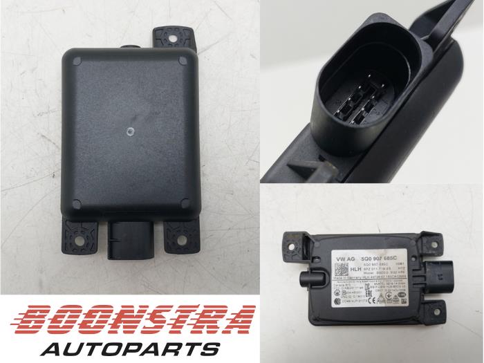 Begagnade Radarsensor Volkswagen Golf VII Variant (AUVV) 1.5 TSI Evo BMT 16V Pris € 99,95 Marginaltabell erbjuds av Boonstra Autoparts