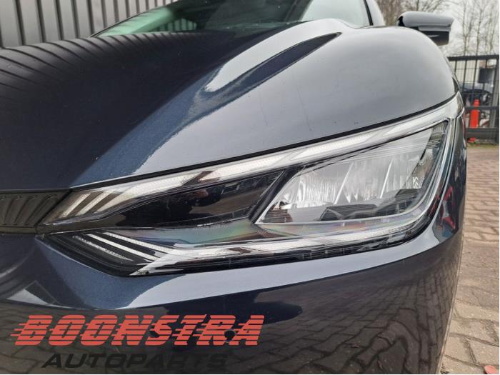 Używane Reflektor lewy Kia EV6 (CV) 77.4 kWh RWD Cena € 1.395,00 Procedura marży oferowane przez Boonstra Autoparts