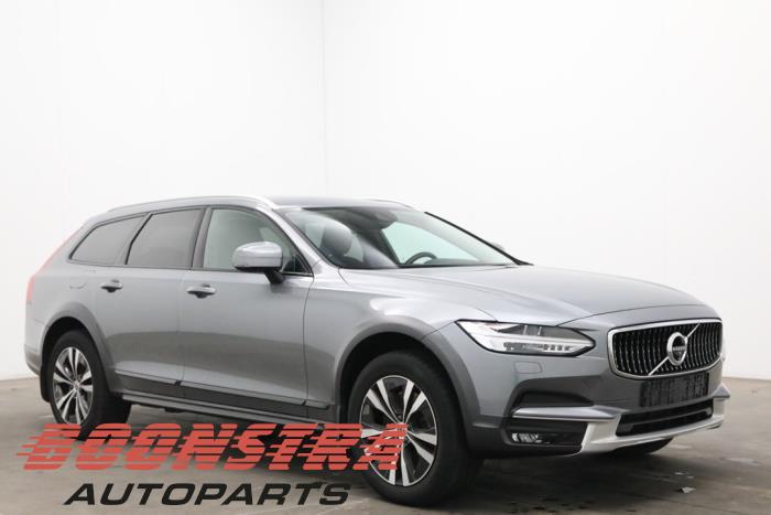 Używane Kurtyna prawa Volvo V90 Cross Country (PZ) 2.0 T5 16V AWD Cena € 299,00 Procedura marży oferowane przez Boonstra Autoparts