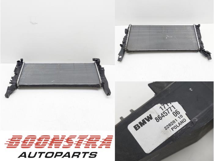Used Radiator Mini Mini (F56) 2.0 16V John Cooper Works Price € 241,94 Inclusive VAT offered by Boonstra Autoparts