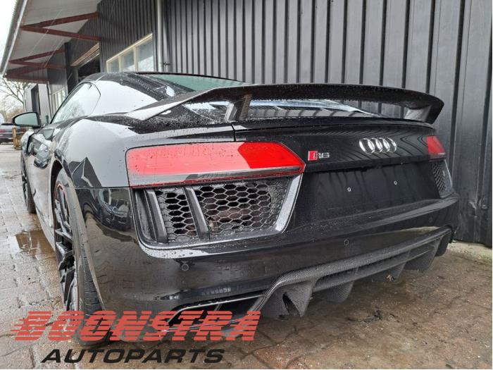 Używane Spojler Audi R8 (4S3/4SP) 5.2 V10 Plus Quattro Cena € 2.395,00 Procedura marży oferowane przez Boonstra Autoparts