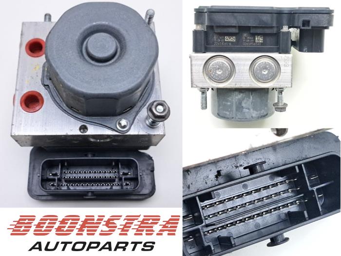 Używane Pompa ABS Dacia Sandero II 0.9 TCE 12V LPG Cena € 44,95 Procedura marży oferowane przez Boonstra Autoparts