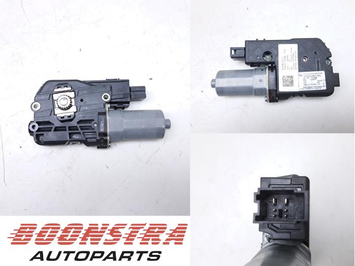Używane Silnik szyberdachu Audi A6 Avant (C8) 2.0 16V 50 TFSI e Mild hybrid Quattro Cena € 24,95 Procedura marży oferowane przez Boonstra Autoparts