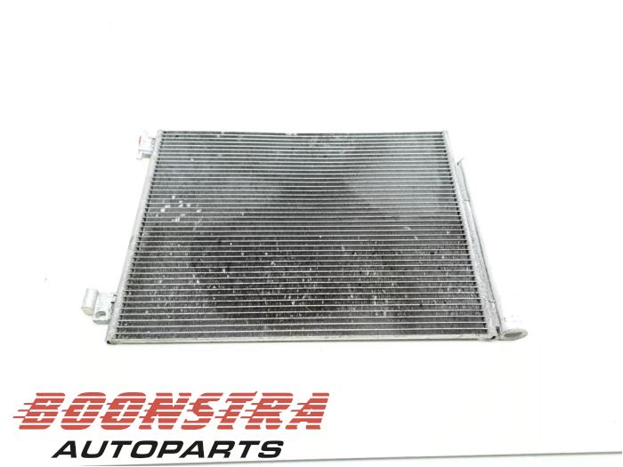 Gebrauchte Klima Kondensor Renault Captur I (2R) 0.9 Energy TCE 12V Preis € 24,95 Margenregelung angeboten von Boonstra Autoparts