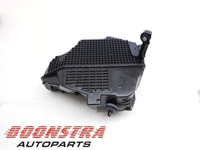 Gebrauchte Luftfiltergehäuse Renault Captur I (2R) 0.9 Energy TCE 12V Preis € 24,95 Margenregelung angeboten von Boonstra Autoparts