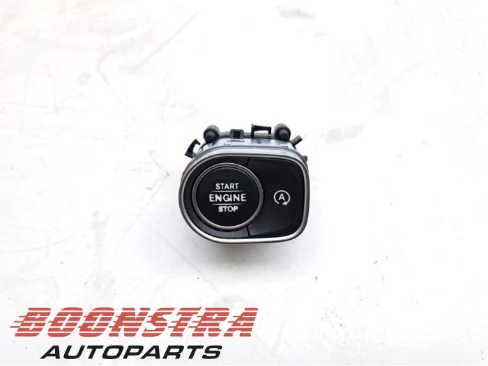 Używane Przelacznik Start/Stop Mercedes GLE (V167) 400d 2.9 4-Matic Cena € 24,95 Procedura marży oferowane przez Boonstra Autoparts