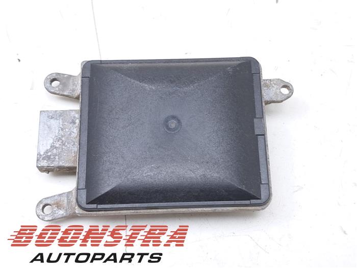 Dödvinkelsensor från en BMW X5 (F15) xDrive 35d 3.0 24V 2014