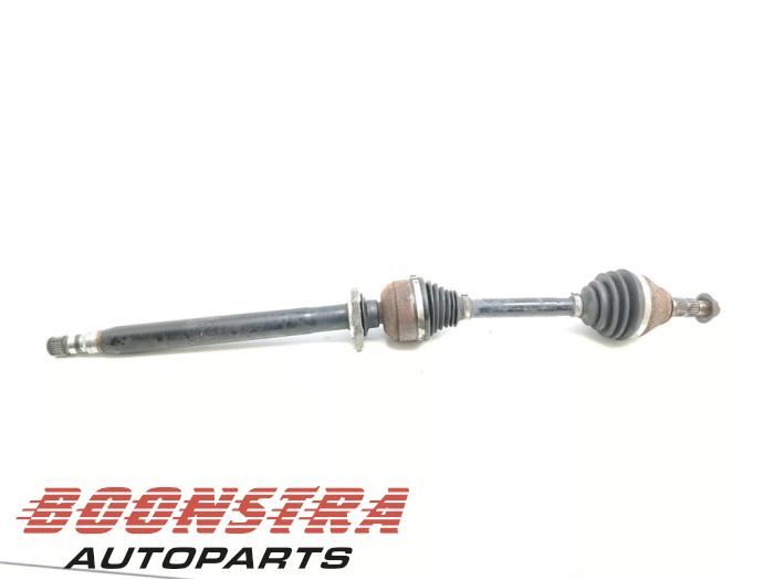 Used Front drive shaft, right Opel Insignia Sports Tourer 2.0 Biturbo CDTI 16V Price € 499,95 Margin scheme offered by Boonstra Autoparts
