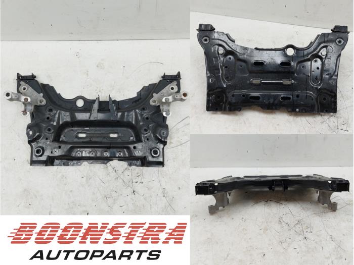 Begagnade Underram Renault Megane IV Estate (RFBK) 1.3 TCE 160 16V Pris € 399,95 Marginaltabell erbjuds av Boonstra Autoparts