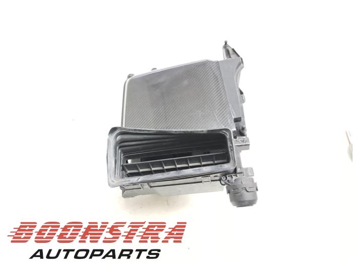 Begagnade Luftfilterhus Audi R8 (4S3/4SP) 5.2 V10 Plus Quattro Pris € 494,95 Marginaltabell erbjuds av Boonstra Autoparts